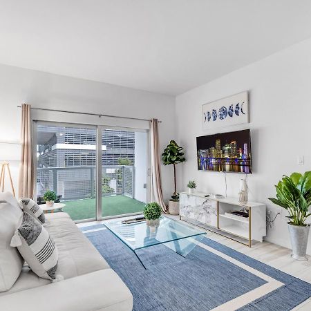 Lovely Unit Mins From Wynwood With Free Parking 마이애미 외부 사진