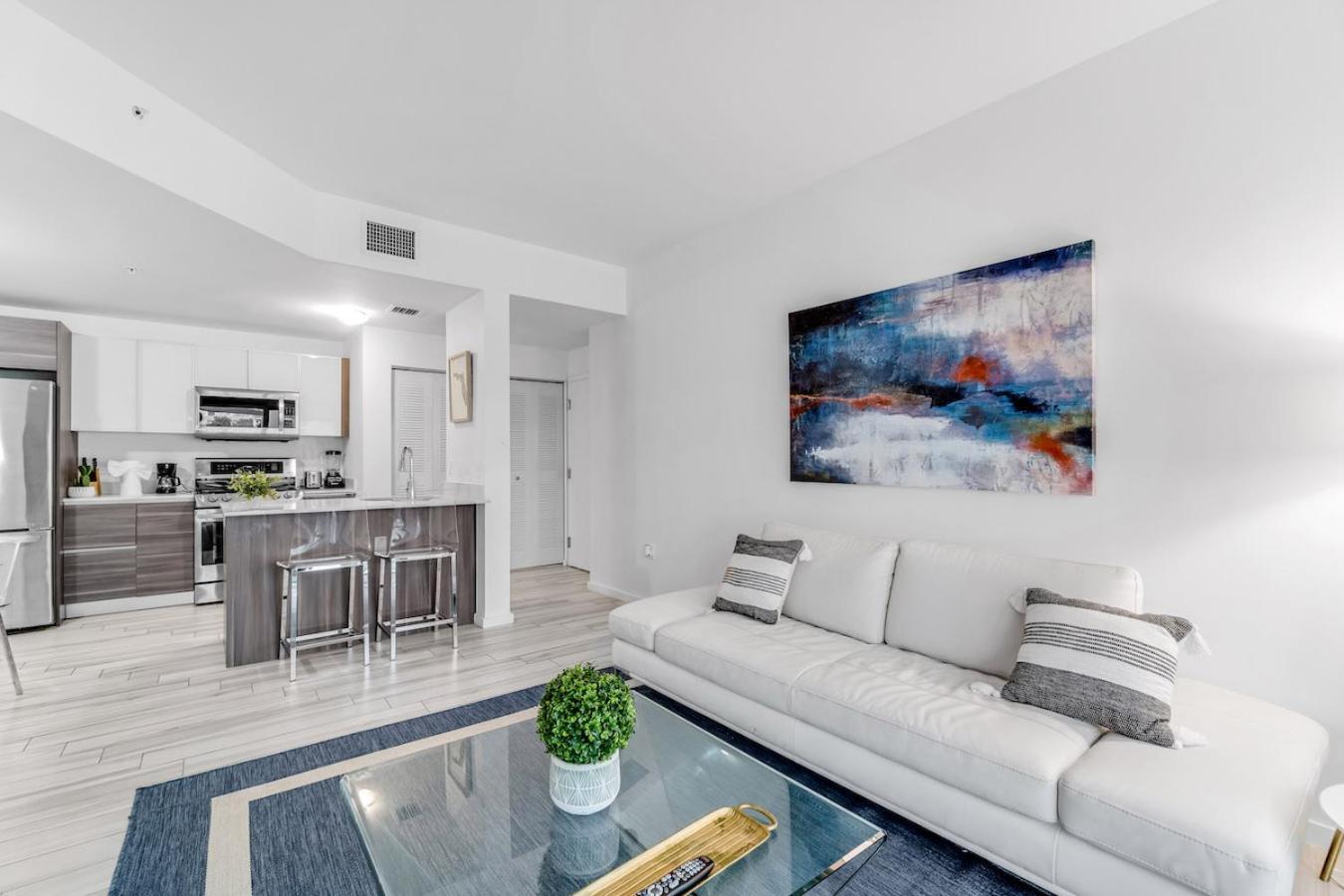 Lovely Unit Mins From Wynwood With Free Parking 마이애미 외부 사진