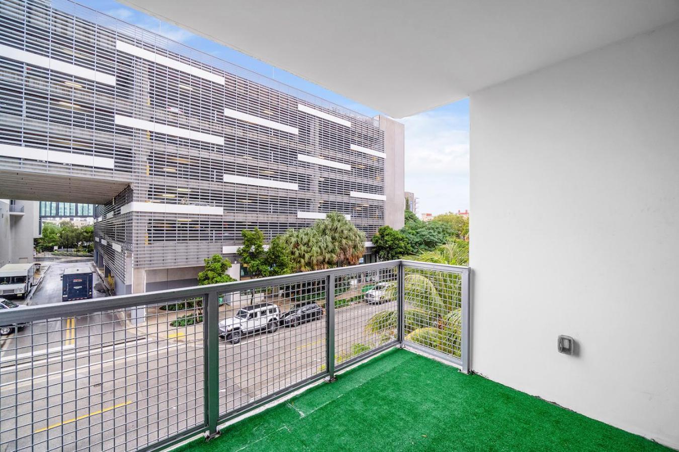 Lovely Unit Mins From Wynwood With Free Parking 마이애미 외부 사진